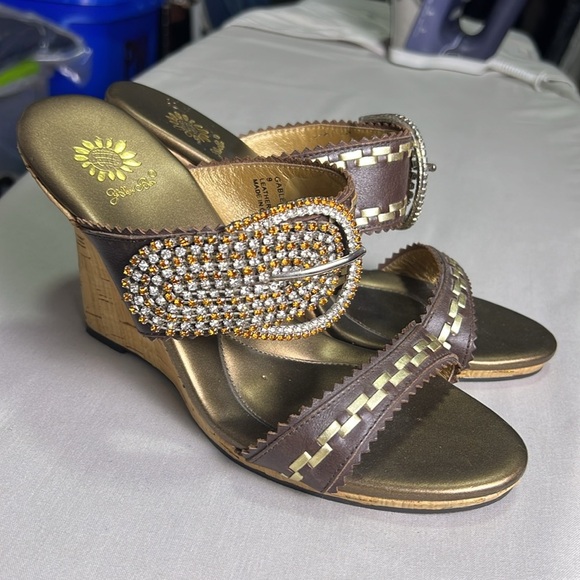 Yellow Box Gable Buckle Rhinestone Embellished Leather Cork Wedge size 9 - Picture 10 of 11